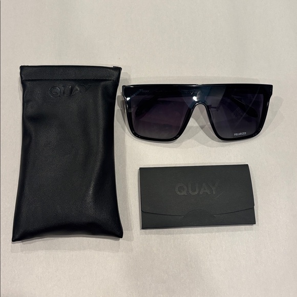 Quay Nightfall Oversized Shield Sunglasses In Black - Picture 9 of 9